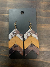 Load image into Gallery viewer, 3 Layered Earring
