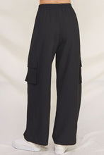 Load image into Gallery viewer, Smooth Wide Cargo Pants