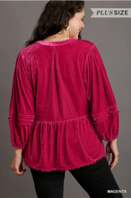 Load image into Gallery viewer, Velvet Plus Blouse