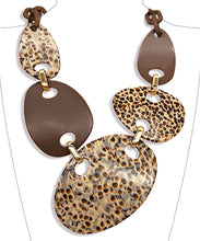 Load image into Gallery viewer, Acetate Link Statement Necklace