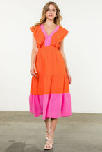 Load image into Gallery viewer, Flutter Sleeve Maxi Dress