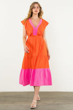 Load image into Gallery viewer, Flutter Sleeve Maxi Dress