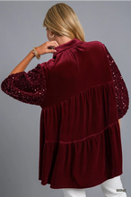 Load image into Gallery viewer, Sequin Sleeve Top
