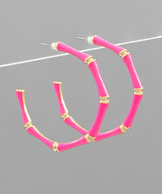 Load image into Gallery viewer, Epoxy Bamboo Shape Earrings
