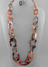 Load image into Gallery viewer, Acrylic Chain Necklace