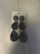 Load image into Gallery viewer, Bead Disk &amp; Teardrop Earring