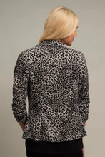 Load image into Gallery viewer, Gray Animal Print Blazer