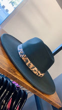 Load image into Gallery viewer, Final Touch Hat