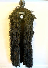 Load image into Gallery viewer, Fur Trim Vest
