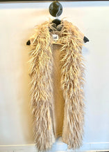 Load image into Gallery viewer, Fur Trim Vest