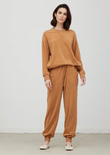 Load image into Gallery viewer, Caramel Jogger Pant