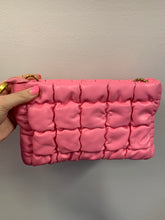Load image into Gallery viewer, Quilted Clutch
