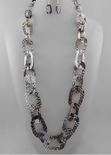 Load image into Gallery viewer, Acrylic Chain Necklace