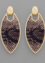 Load image into Gallery viewer, Animal Print Marquise Earring