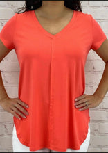 Load image into Gallery viewer, Knit V-Neck Top