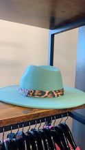 Load image into Gallery viewer, Final Touch Hat