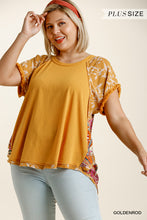 Load image into Gallery viewer, Multi Printed Short Frayed Plus Top