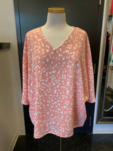 Load image into Gallery viewer, Hazel Dots Blouse