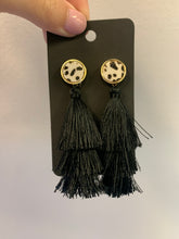 Load image into Gallery viewer, Tier Tassel Animal Print Earring