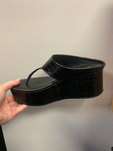 Load image into Gallery viewer, Crocodile Wedge Flip Flop